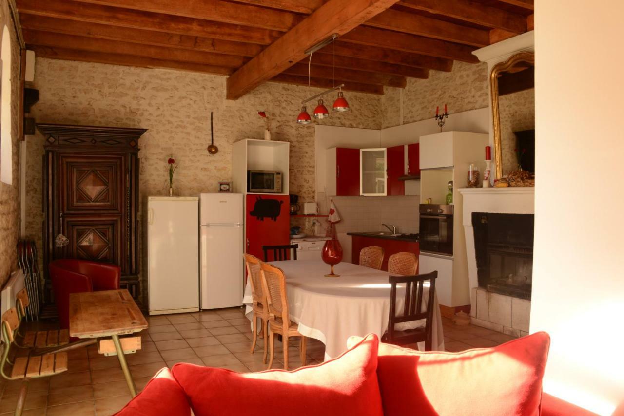 Allas-Bocage Les Demeures De La Laigne B&B 외부 사진
