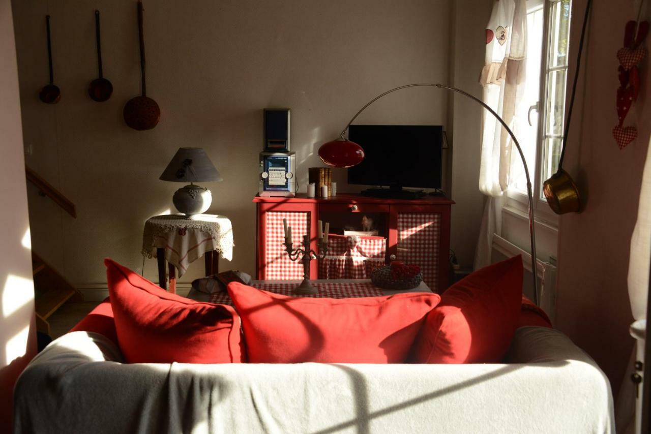 Allas-Bocage Les Demeures De La Laigne B&B 외부 사진