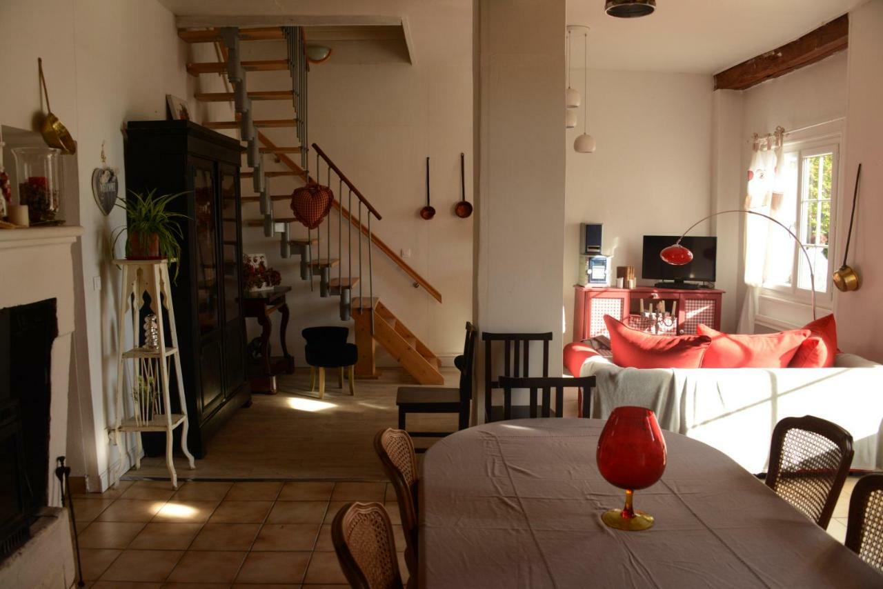 Allas-Bocage Les Demeures De La Laigne B&B 외부 사진